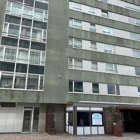 Located Directly On The Apartment Nieuwpoort