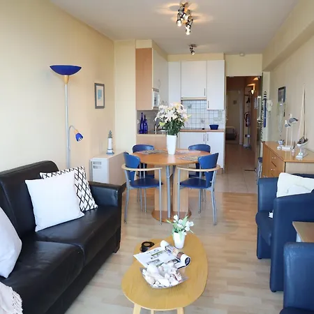 Located Directly On The Apartment Nieuwpoort