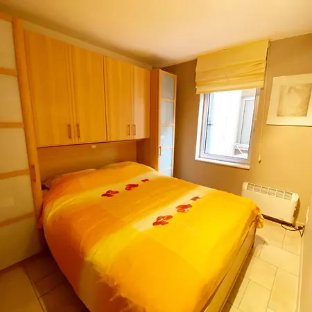 In With Sea Views Lejlighed